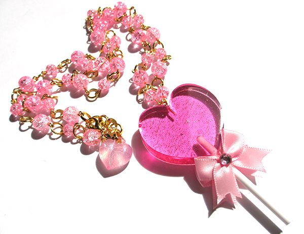 lollipop_heart_necklace_by_pinkminx-d52kks5.jpg