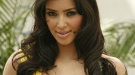 Kim Kardashian Curly Hair.jpg