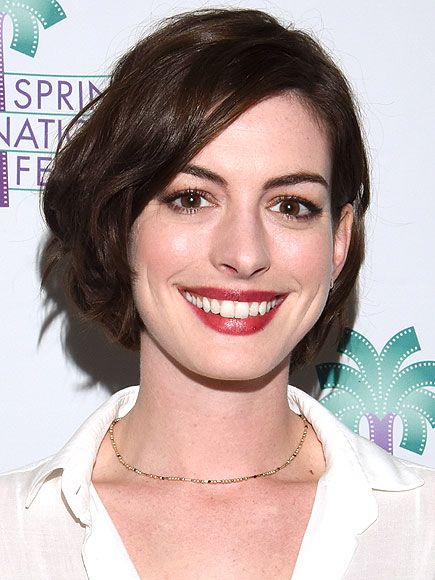 anne-hathaway-435.jpg