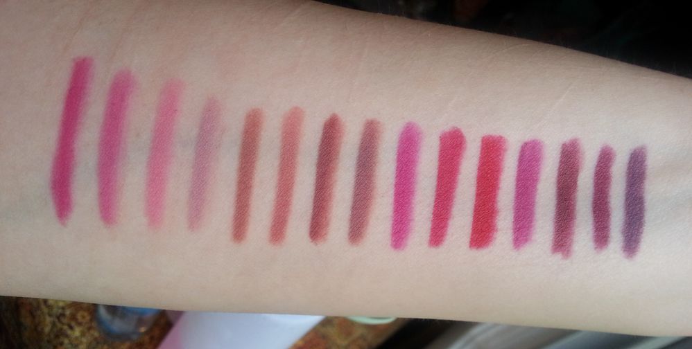 NYX LIP LINERS.jpg