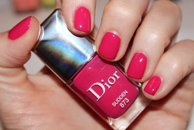 dior-nails-spring-2017-swatch-sudden-650x434.jpg