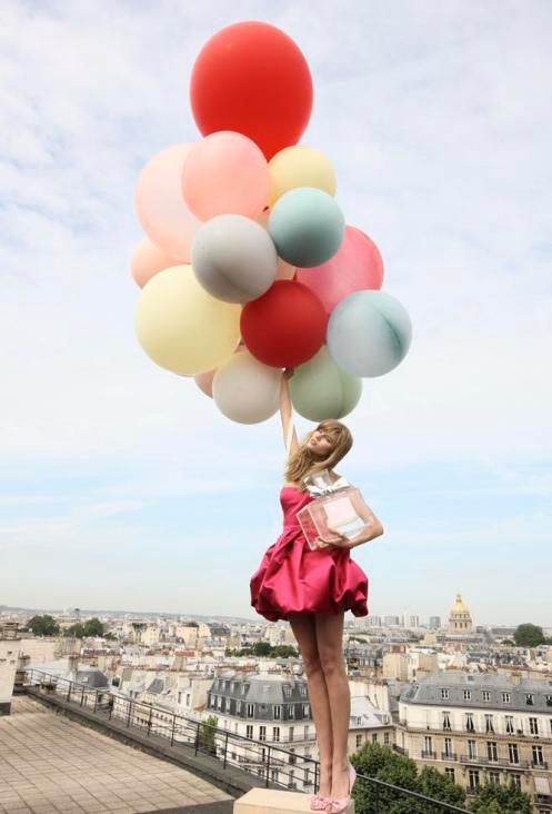 miss-dior-cherie-balloons.jpeg