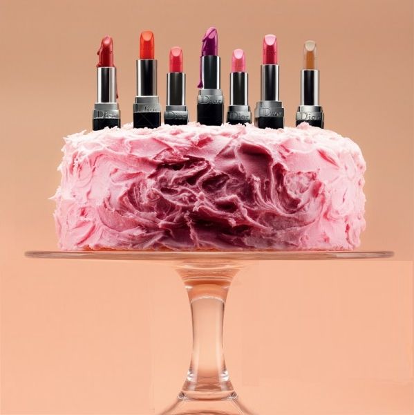 BT Lippie cake.jpg