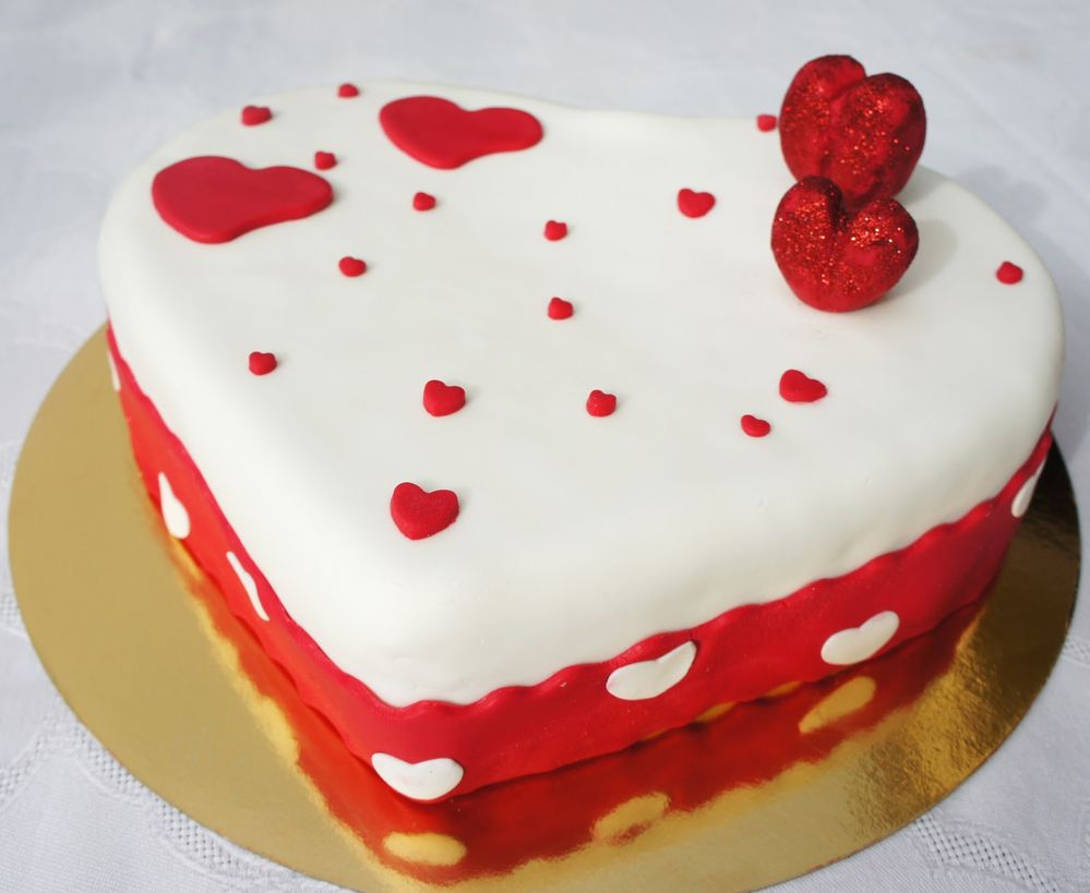 Nº 54 - Heart Sparkling Cake.JPG