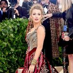 blake-lively-met-gala-2018-2.jpg