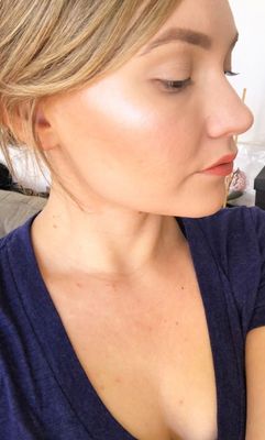 Contour using the shade Light Beige blended out