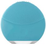 Foreo Luna Mini 2 (I can’t use exfoliating cleansers more than once per month because my skin freaks out; instead, I spray my skin with the UD B6 spray and gently scrub it with this — my skin glows afterward!)