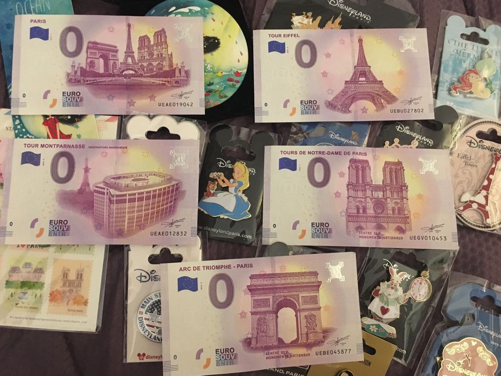 Souvenir currency <3