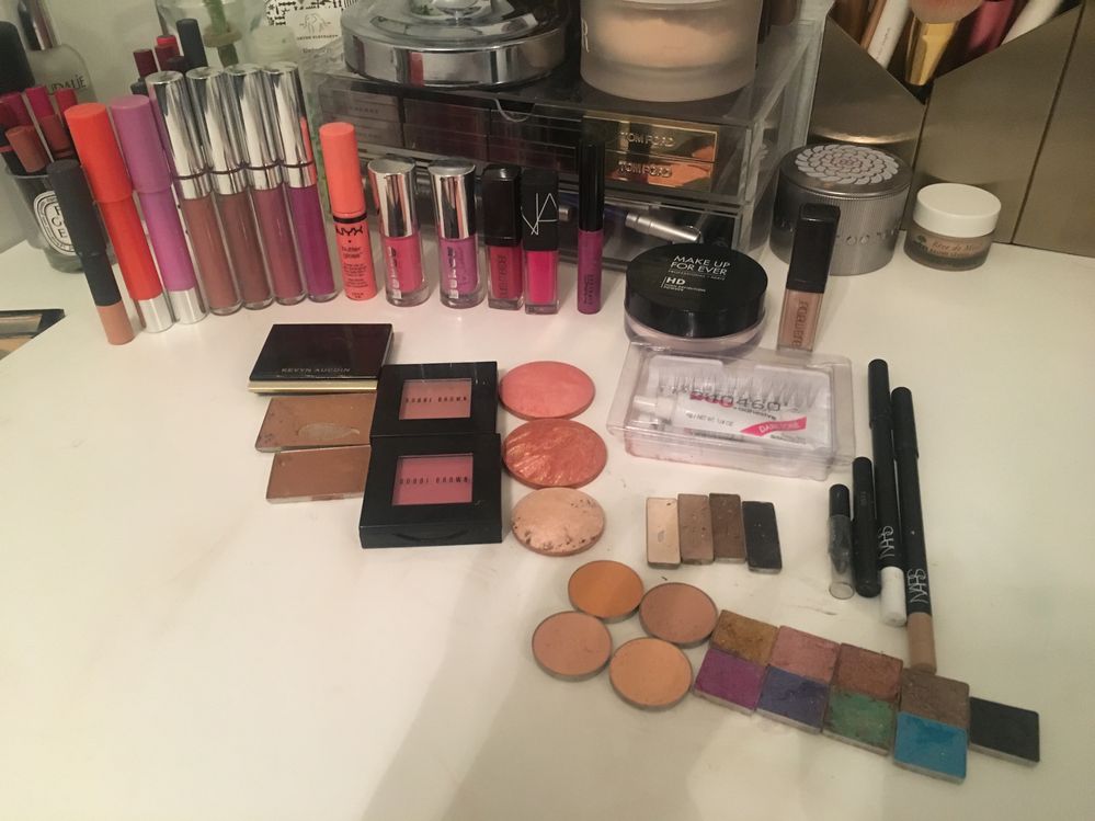 Declutter No 1.JPG