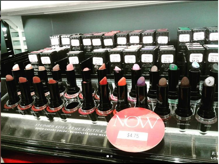 SiJCP Arnot Mall Insta KVD Lipstick.png