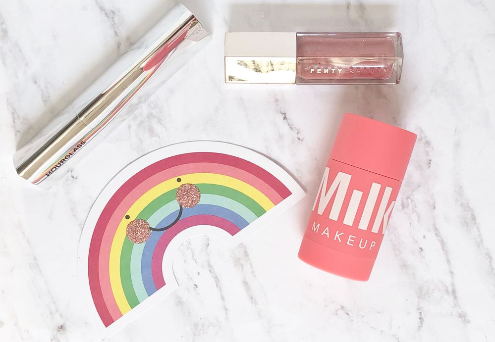 I’ve been wanting to try the Milk Watermelon mask and the Hourglass highlighter for the longest time and now I can (yay!), and I love, love, LOVE the Fenty gloss – these are all coming with me on one of my longer trips I have coming up. Oh yes, they are!!