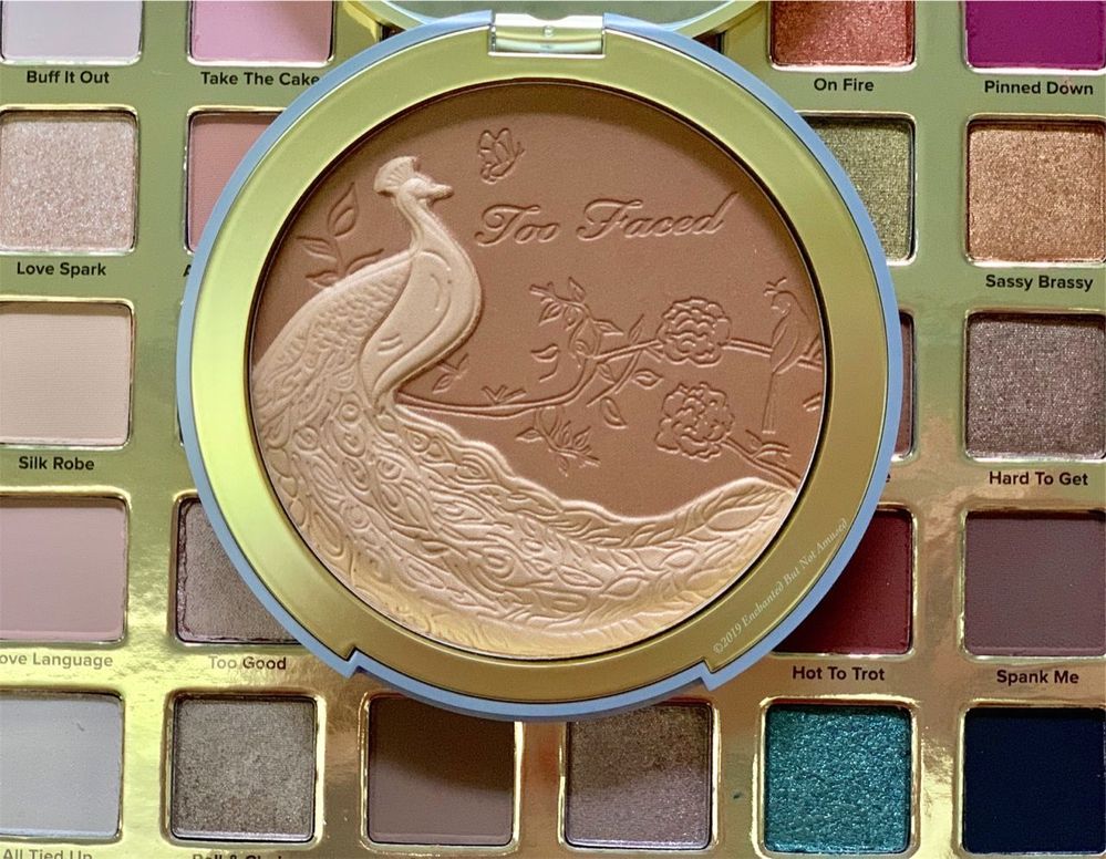 Too Faced Peacock.JPG