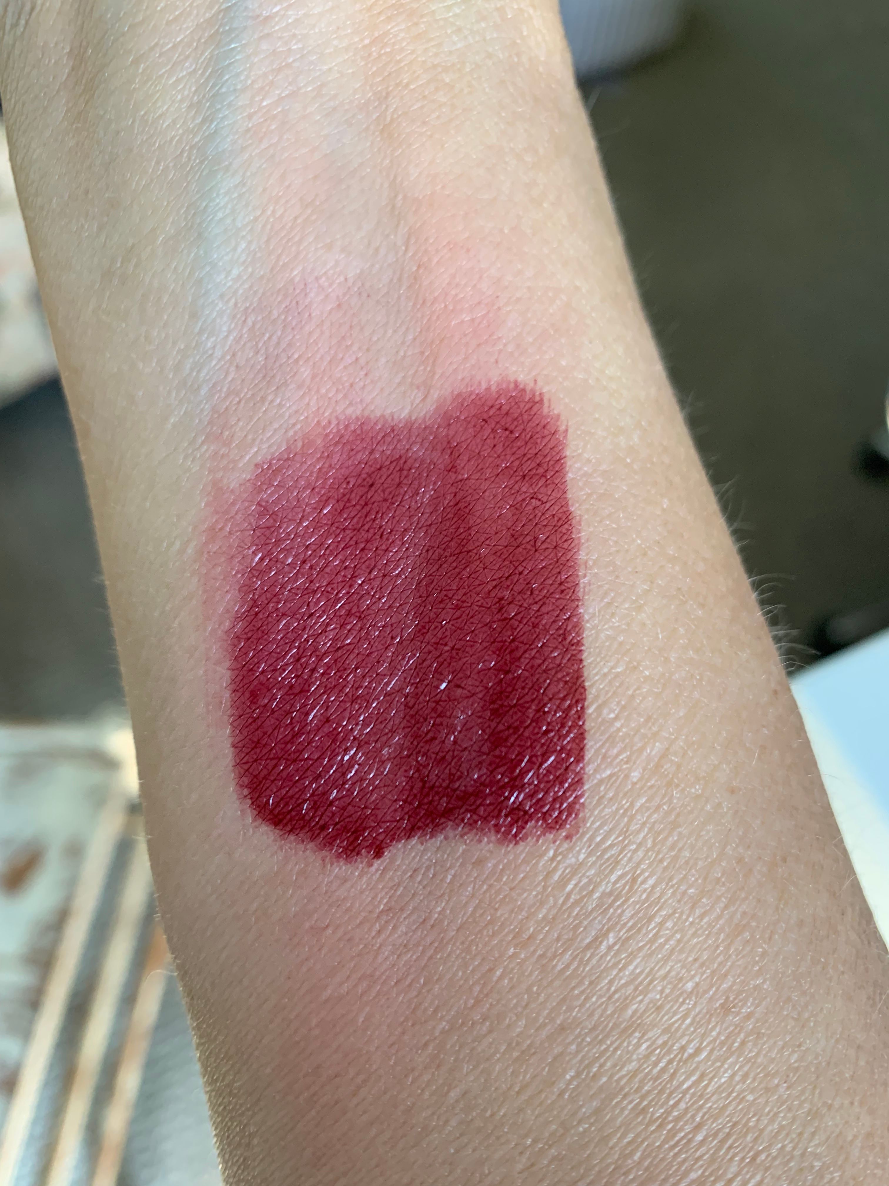 GDSTYLE on X: #GDStyle👉🏻 #Chanel Lipstick Case.($1150) #gdragon #gd   / X