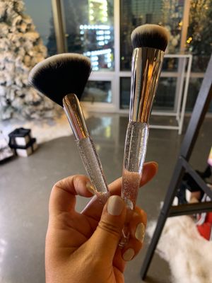 The brushes are 100% heart eyes and so soft!