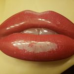 Huda Contour and Strobe Lip Set