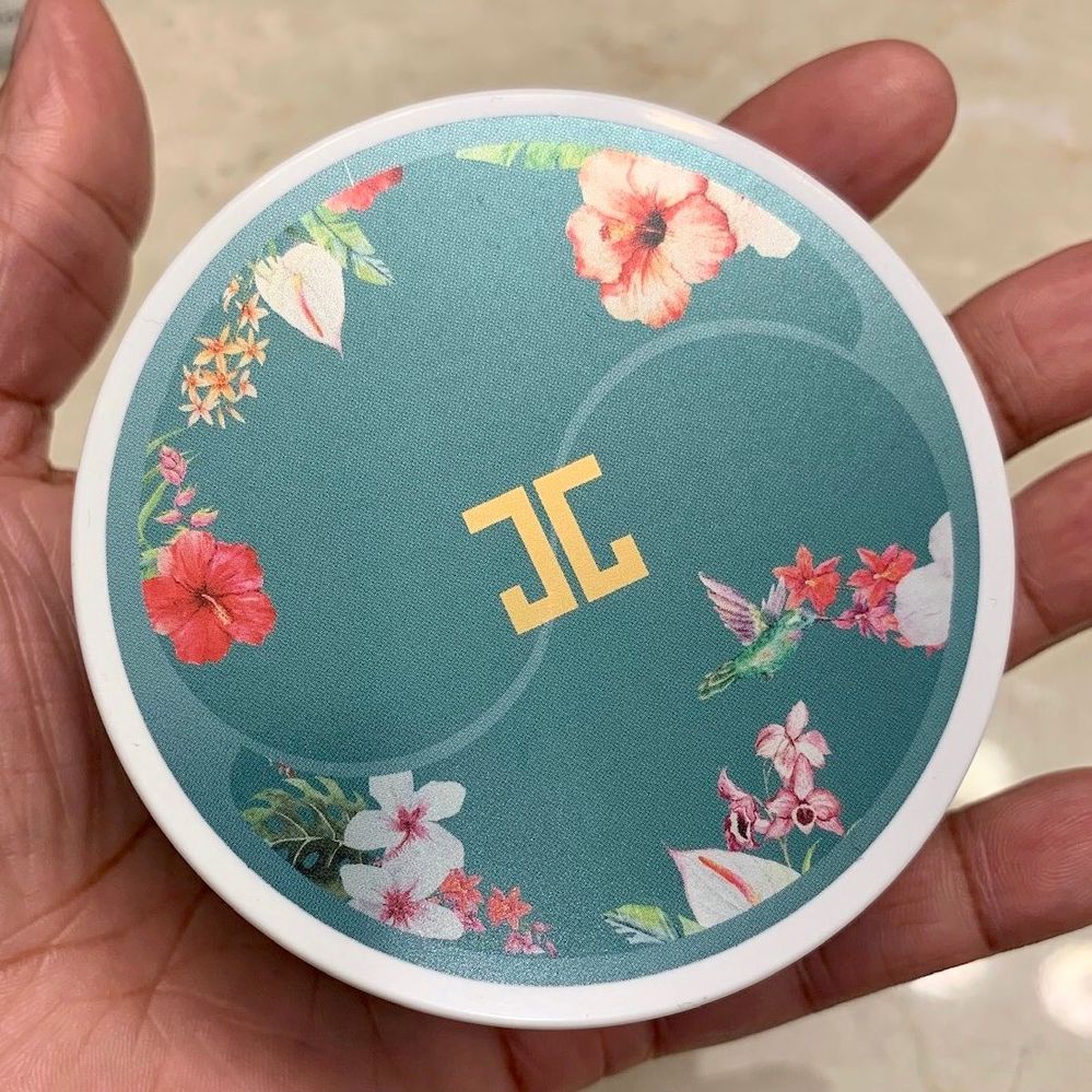 My favorite eye patches: Jayjun Green Tea Gel Eye Patch.