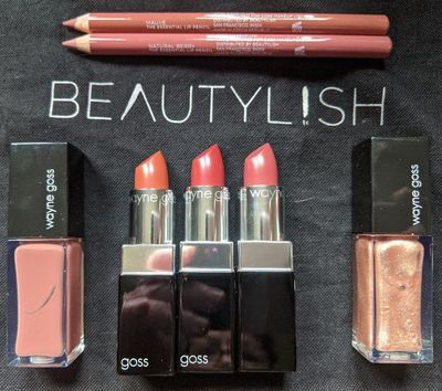 WG top: Vintage Pink and Mauve lip liners; L-R: Petal gloss, Orchid, Zinnia, Carnation lipsticks, Antique Rose gloss
