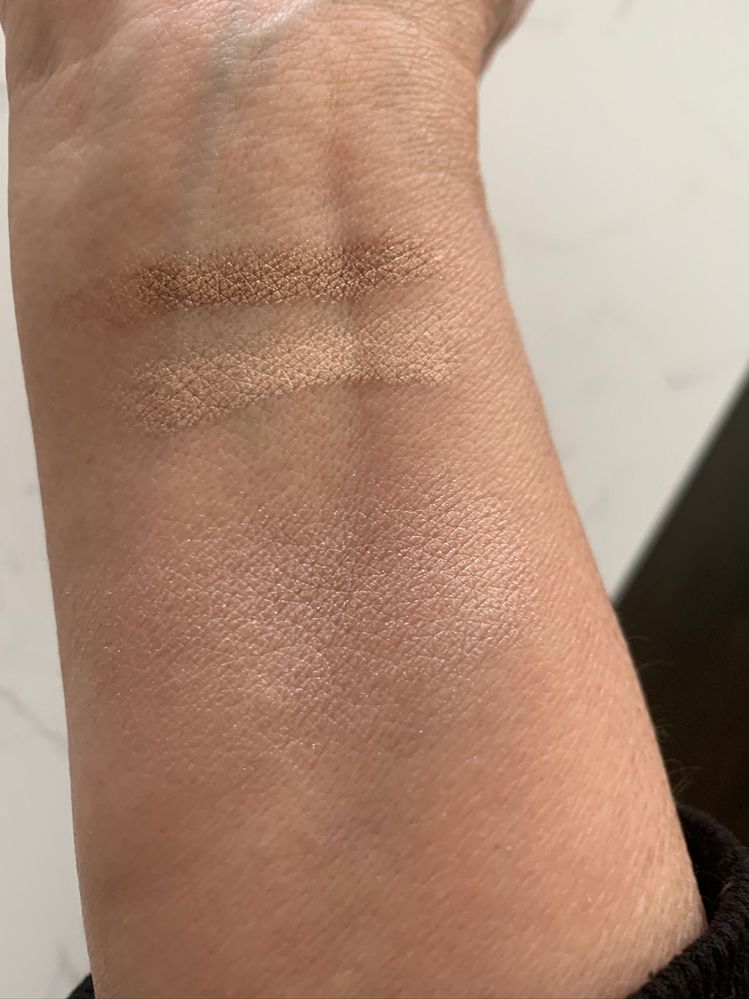 Bronze/ Truffle shadow stick and LE pink glow