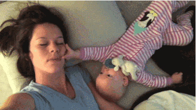 Knackered-Moms-Honest-Advice-On-Sleep-Deprivation-baby.gif
