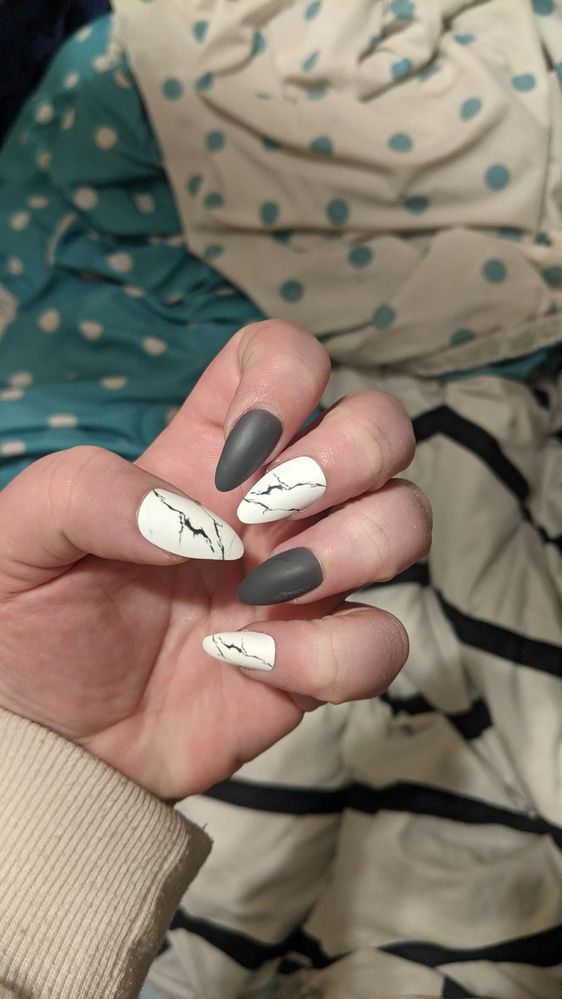 Nails 2.jpg