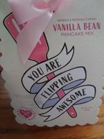 How cute is this pancake mix?  These are a family favorite, so it's great to have a mix ready to make it easier.  I may have to make them tomorrow and put heart sprinkles on them...