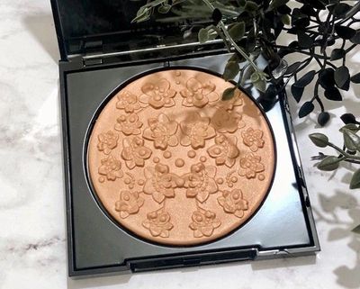 1.29.2023 Bronzer - Givenchy.jpg