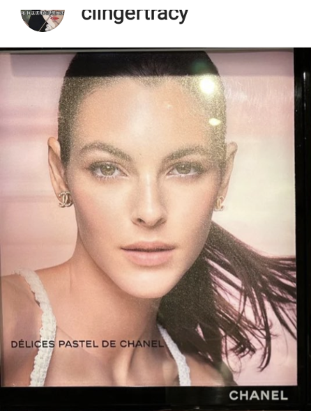 CHANEL Delices Pastel de Chanel