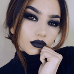 Modern-goth-makeup-.png