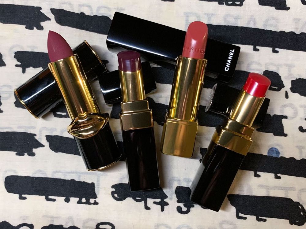 I had a generous gift card to spend, and I’d like to thank the gifter for funding my lipstick addiction. :D