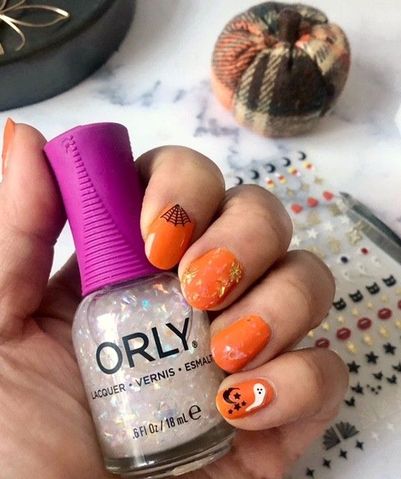 10.25.2024 Orange Nails 2.jpg