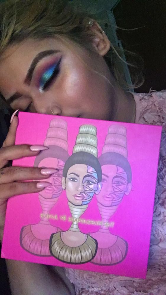 Hope you lady's like this mermaid look I created using this pallet, please follow me for more looks an feel free to message me any makeup look you would like me to try out ! (: