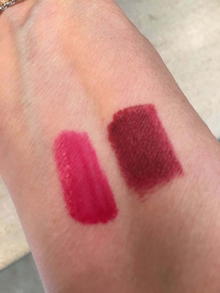 Glory tint, Deep Ruby lipstick