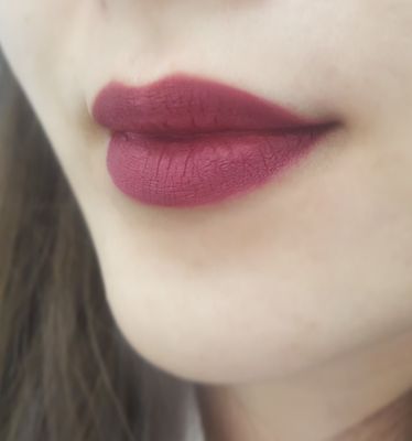 stila stay all day liquid lipstick in ARIA