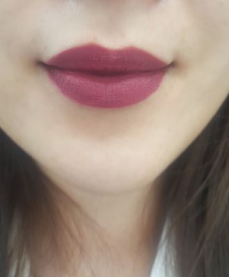 stila stay all day liquid lipstick in ARIA