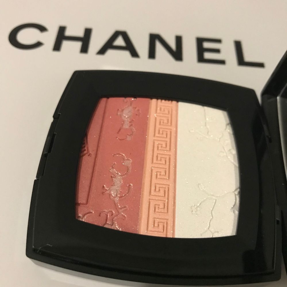 Chanel Fleurs de Printemps Blush and Highlighter Duo Review, Live Swatches,  Makeup Looks - Beauty Trends and Latest Makeup Collections