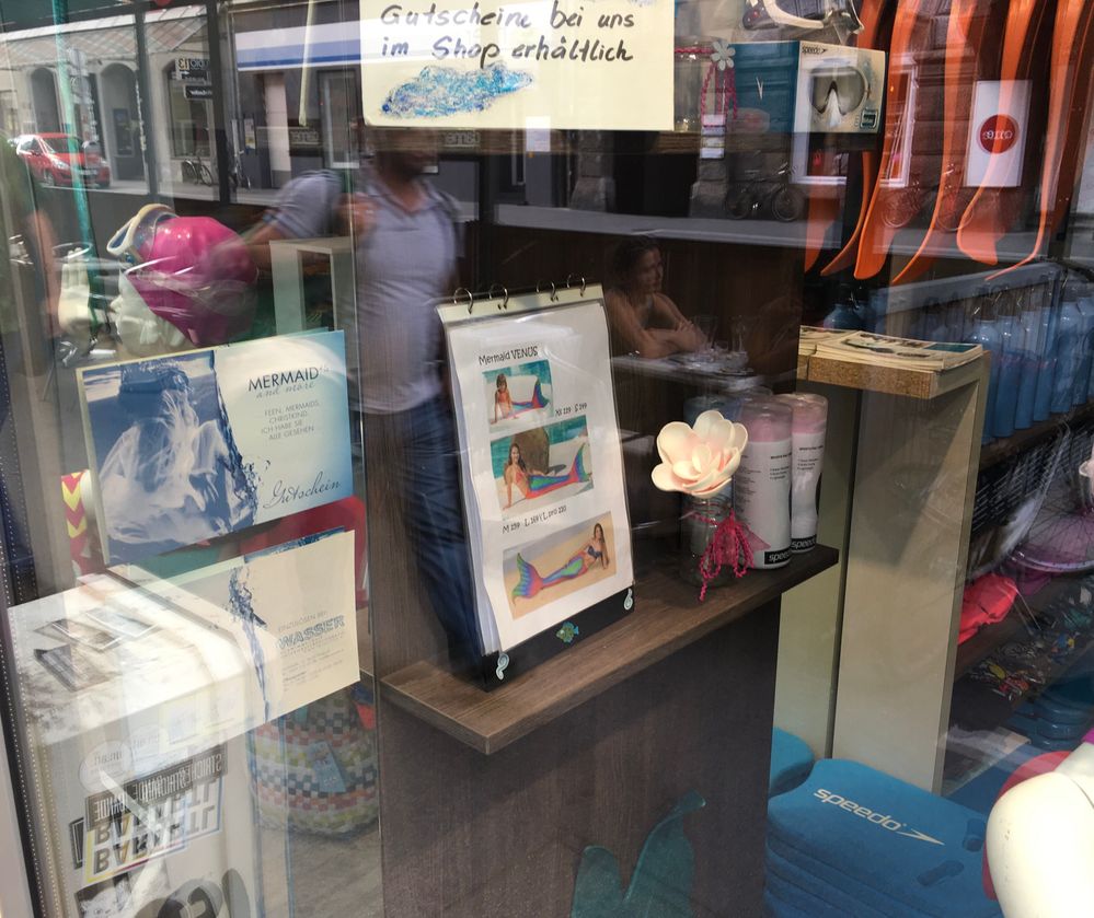 More mermaid-y stuff!