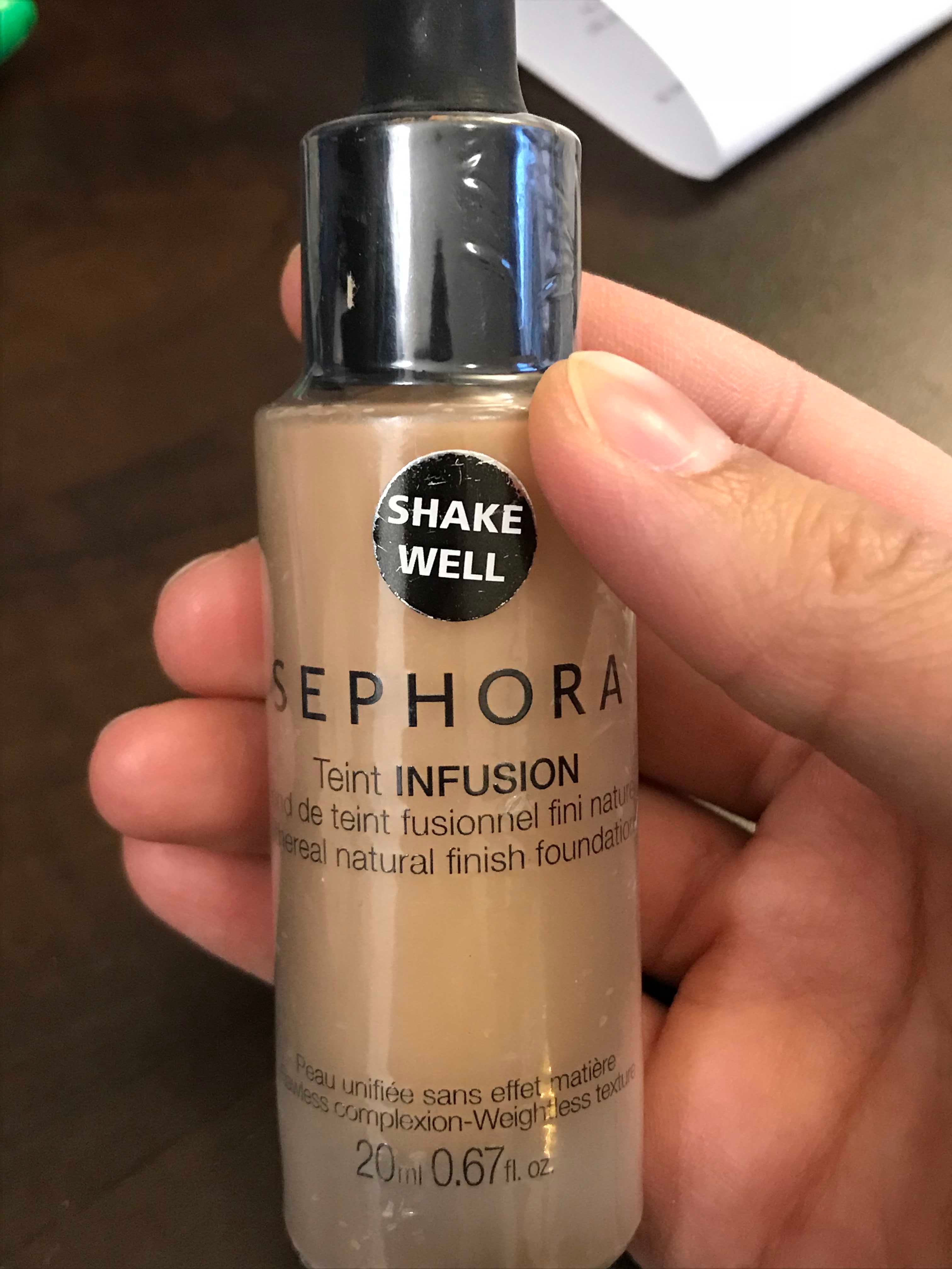 Expired foundations sold by Sephora Beauty Insider Community